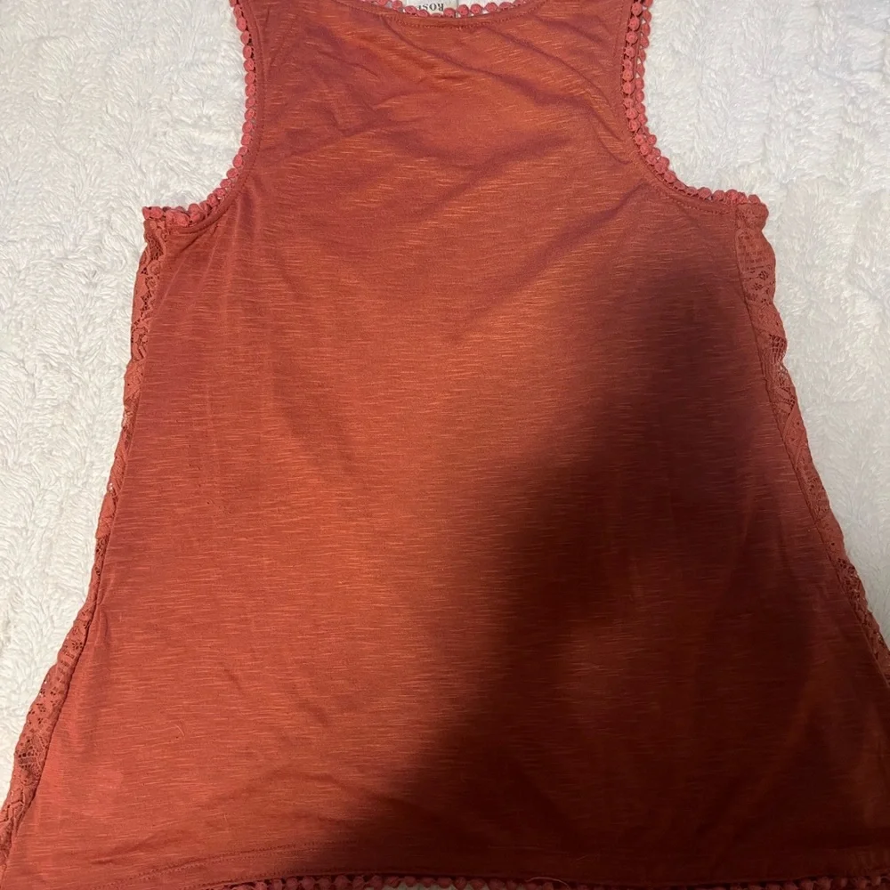 Knox Rose Rust Lace Tank Top - Picture 2 of 5